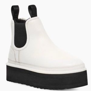 UGG Neumel Platform Chelsea Boots Leather Shearling Booties White Size 8 NEW
